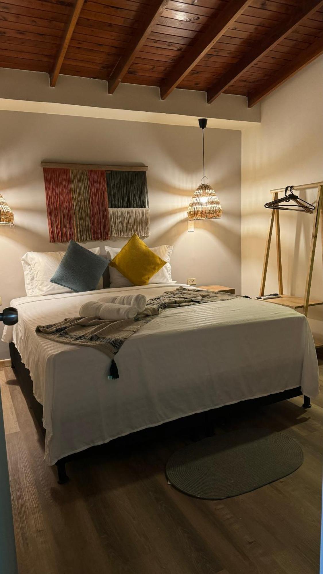 Luum Casa Hotel Manila Medellin Ngoại thất bức ảnh